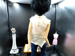 doug james white blouse jeans bk